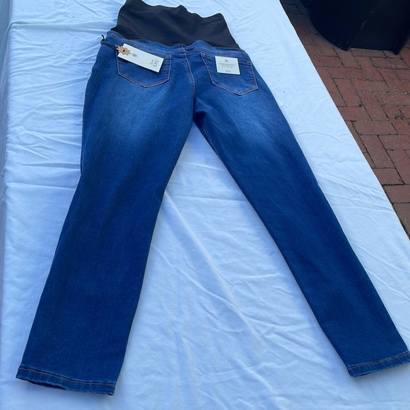 Love SoHo Maternity Jeans Size Small - Picture 5 of 14